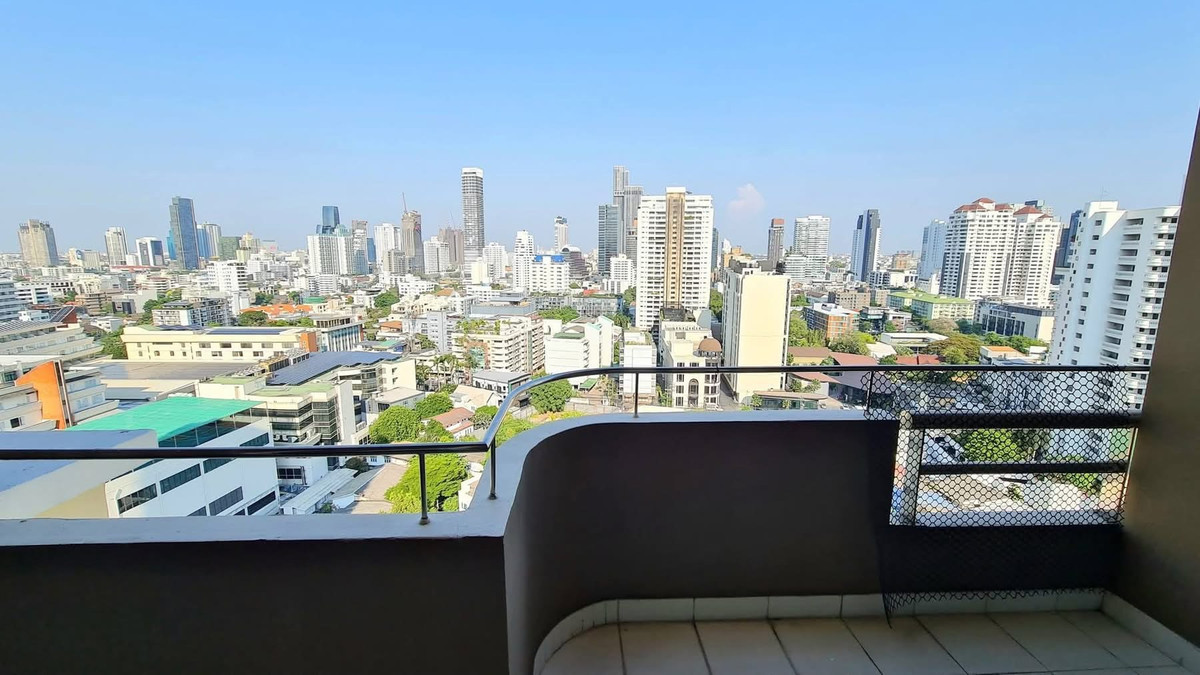 For RentSukhumvit, Asoke, Thonglor : Ready to move in, Piyathip Place Sukhumvit (N1-1207) 💛Two Bedrooms Serviced Apartment for rent 💙