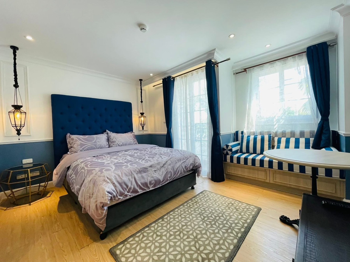 For SaleCondoPattaya, Bangsaen, Chonburi : Selling very cheap!! Water park condo, Seven Seas Code The Azure, beautiful room, fully furnished, ready to move in, near Jomtien Beach, Pattaya.