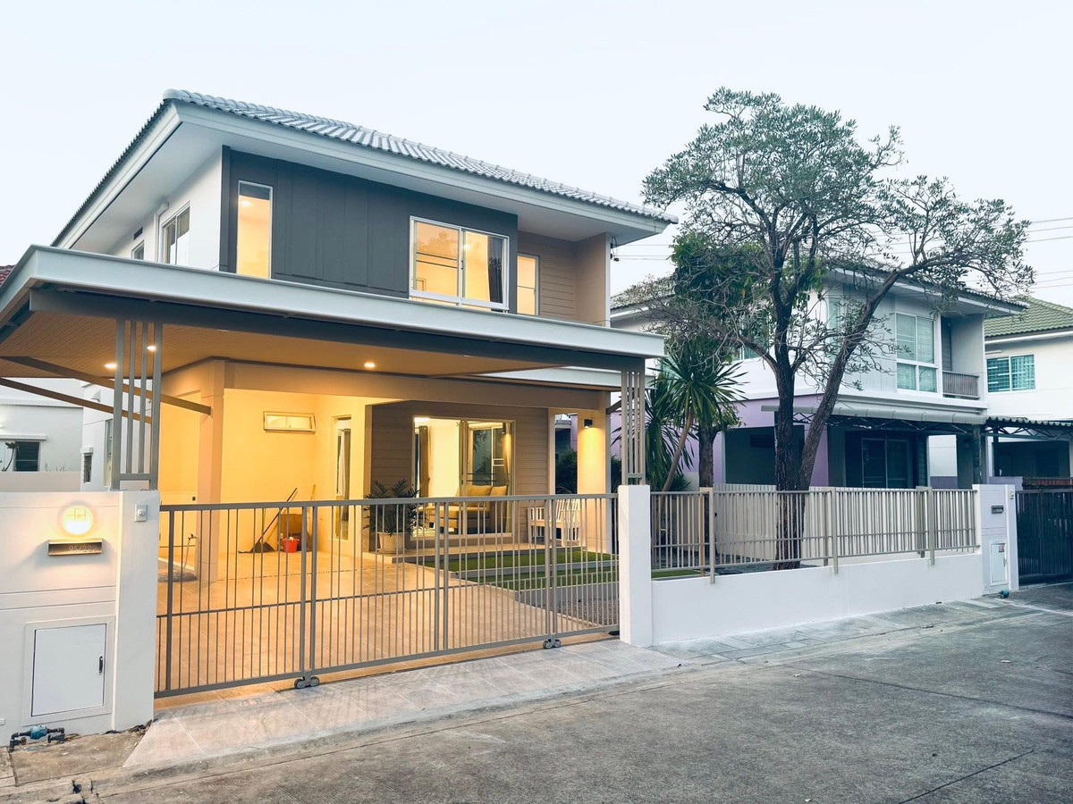 ขายบ้านนนทบุรี บางใหญ่ บางบัวทอง : ขายบ้านเดี่ยว พฤกษ์ลดาบางใหญ่ L&H 50 ตร.ว. แต่งใหม่ทิศใต้ ฟรีเฟอร์ฯ ฟรีโอน