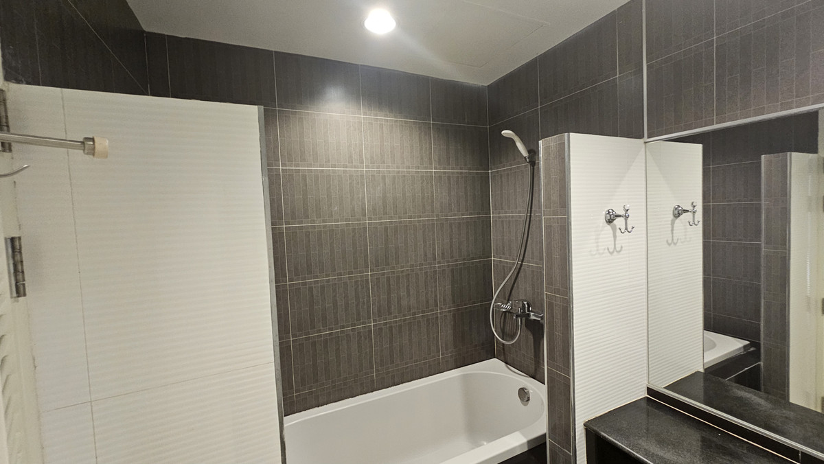 For RentCondoPattanakan, Srinakarin : For Rent: The Four Wings Residence | 2BR 138 sq.m.