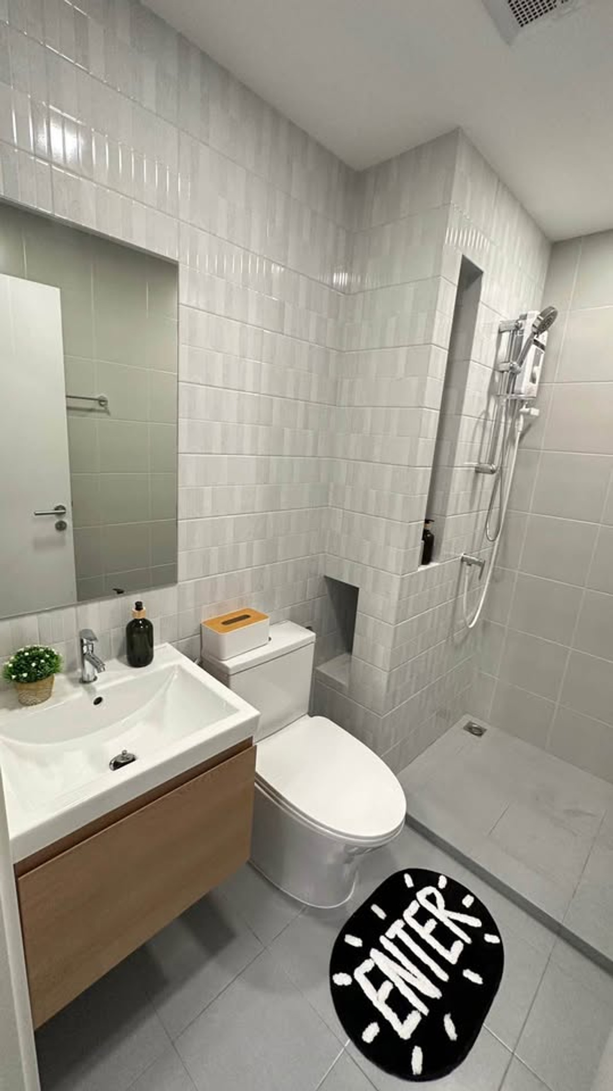 ให้เช่าคอนโดปิ่นเกล้า จรัญสนิทวงศ์ : ⭐️ Chapter One Spark Charan⭐️ 1 ห้องนอน 1 ห้องน้ำ ห้องตกแต่งน่าอยู่  เฟอร์นิเจอร์และเครื่องใช้ไฟฟ้าครบ