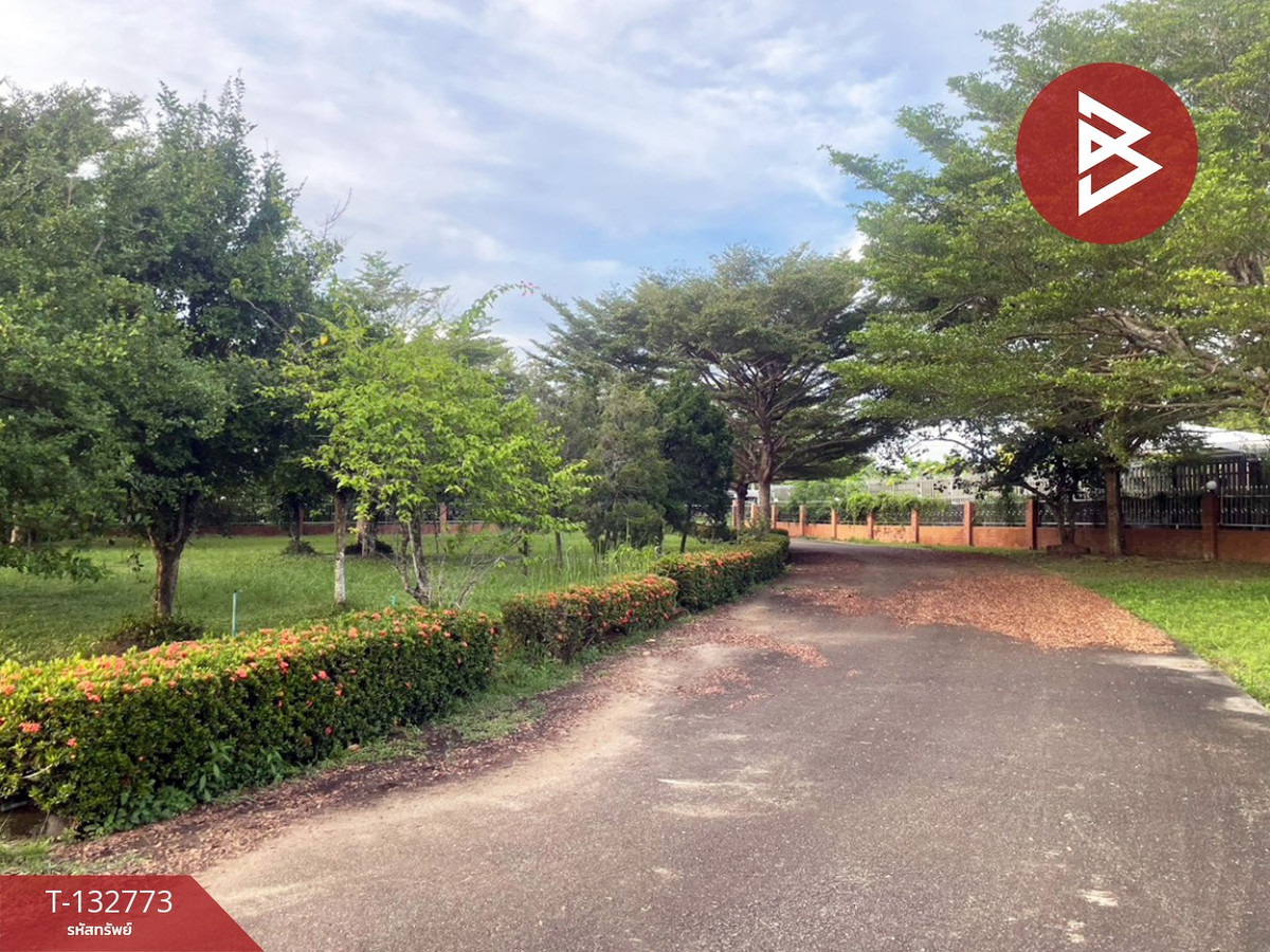 ขายบ้านจันทบุรี : ขายบ้านเดี่ยวพร้อมที่ดิน เนื้อที่ 2 ไร่ 2 งาน 52.1 ตร.วา วัดใหม่ จันทบุรี ติดริมน้ำ