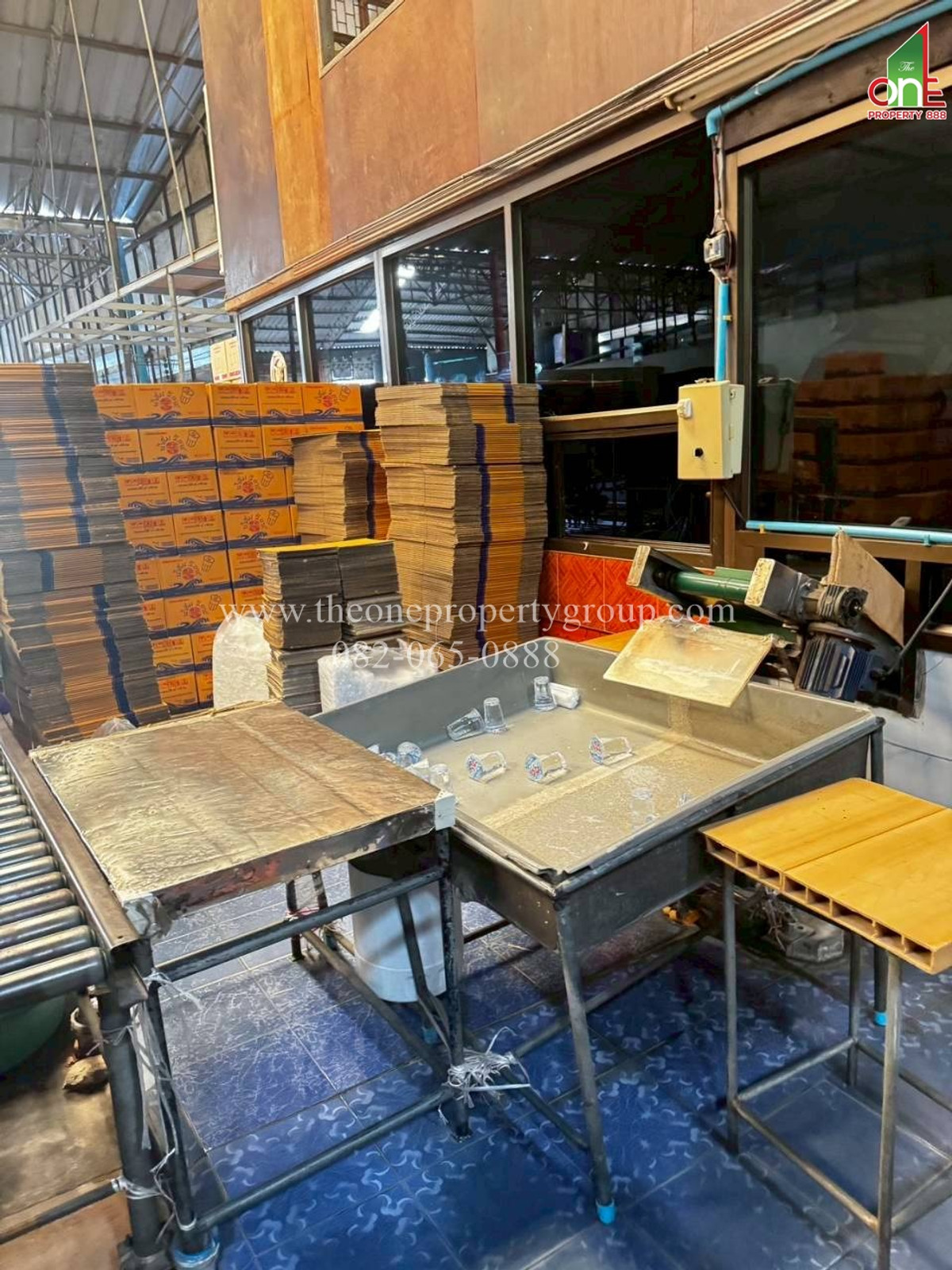 ขายโรงงานราชบุรี : กิจการโรงงานผลิตน้ำดื่ม 1ไร่ 25 ตรว. ถ.พระราม2 (ธนบุรี-ปากท่อ) ทางหลวงชนบท สมุทรสาคร (3011) ต.ดำเนินสะดวก อ.ดำเนินสะดวก จ.ราชบุรี