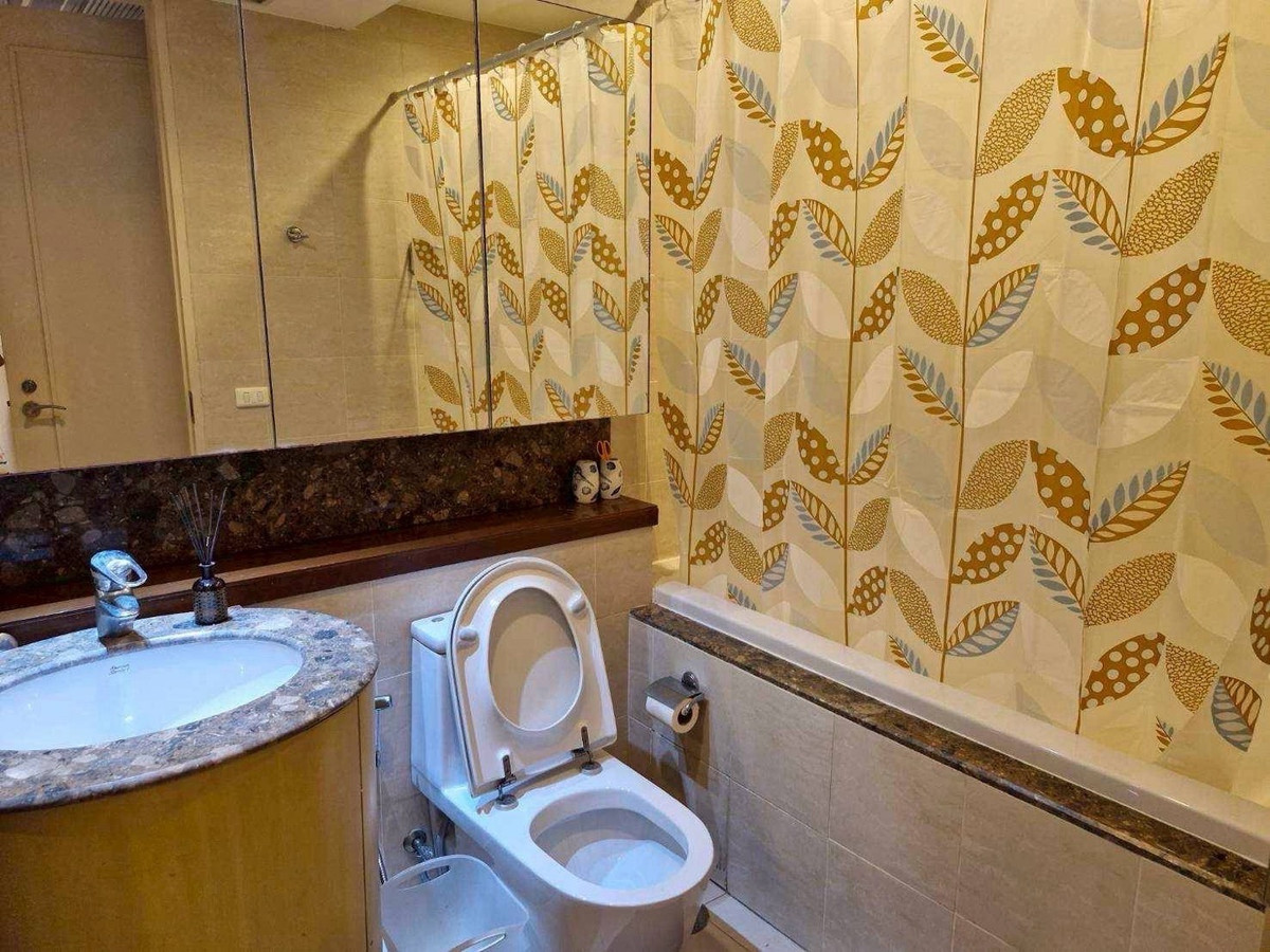 For SaleCondoSilom, Saladaeng, Bangrak : The Royal Saladeng 3bed 235sqm 45mb