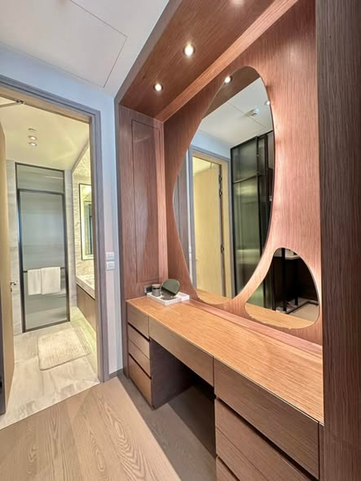 ให้เช่าคอนโดวิทยุ ชิดลม หลังสวน : [ให้เช่า] SCOPE LANGSUAN (สโคป หลังสวน) 