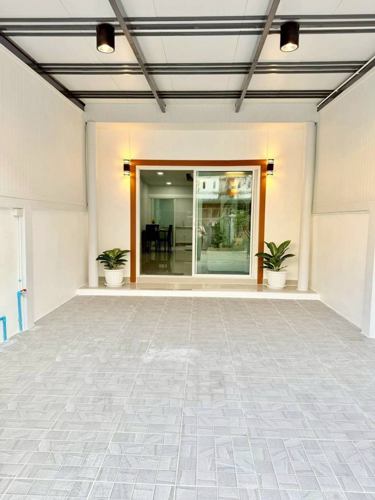 ขายบ้านนนทบุรี บางใหญ่ บางบัวทอง : ฟรีค่าธรรมเนียมการโอนภาษีและอากร