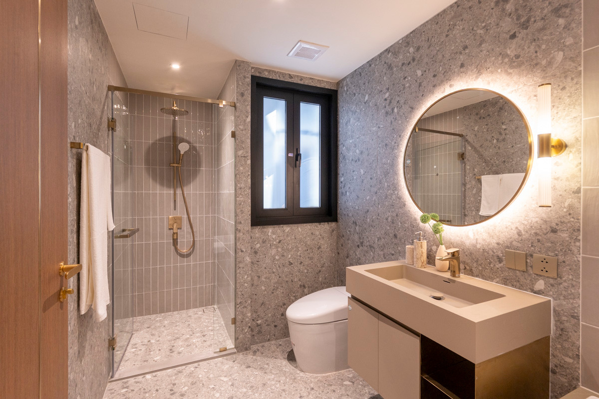 For RentCondoSukhumvit, Asoke, Thonglor : 🔥𝘽𝙚 𝙩𝙝𝙚 𝙛𝙞𝙧𝙨𝙩 𝙩𝙤 𝙧𝙚𝙣𝙩🔥 𝗩𝗜𝗔 𝟯𝟰 Condo, large room Pets allowed🐾 Newest, near BTS Thonglor.