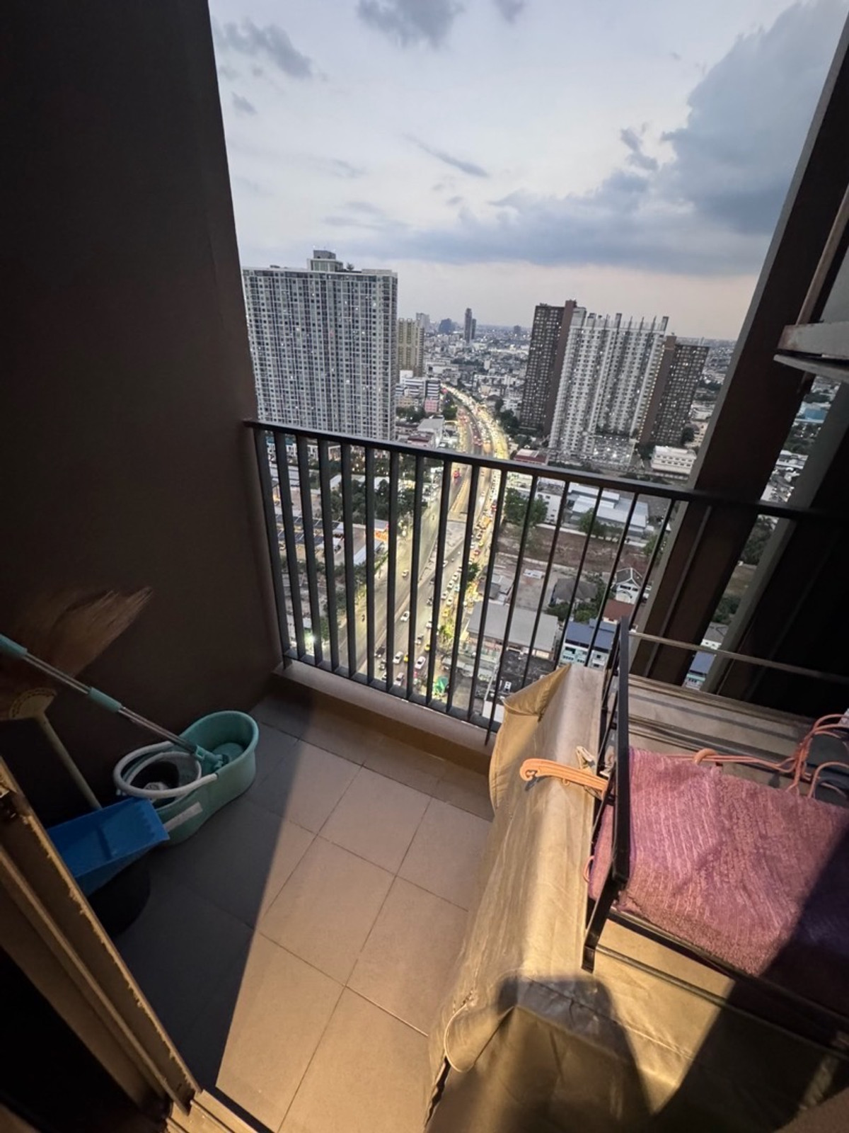 ให้เช่าคอนโดท่าพระ ตลาดพลู วุฒากาศ : 🚅W0512 ให้เช่าคอนโด วิสซ์ดอม รัชดา-ท่าพระ  📞ติดต่อ:092-666-5617(เจไดท์)