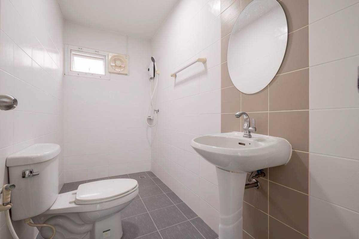 ให้เช่าทาวน์โฮมลาดพร้าว101 แฮปปี้แลนด์ : ให้เช่า Townhome บ้านบดินทร์ลาดพร้าว112 🌲🔆🔆 联排别墅出租，Baan Bodin Ladprao 112。