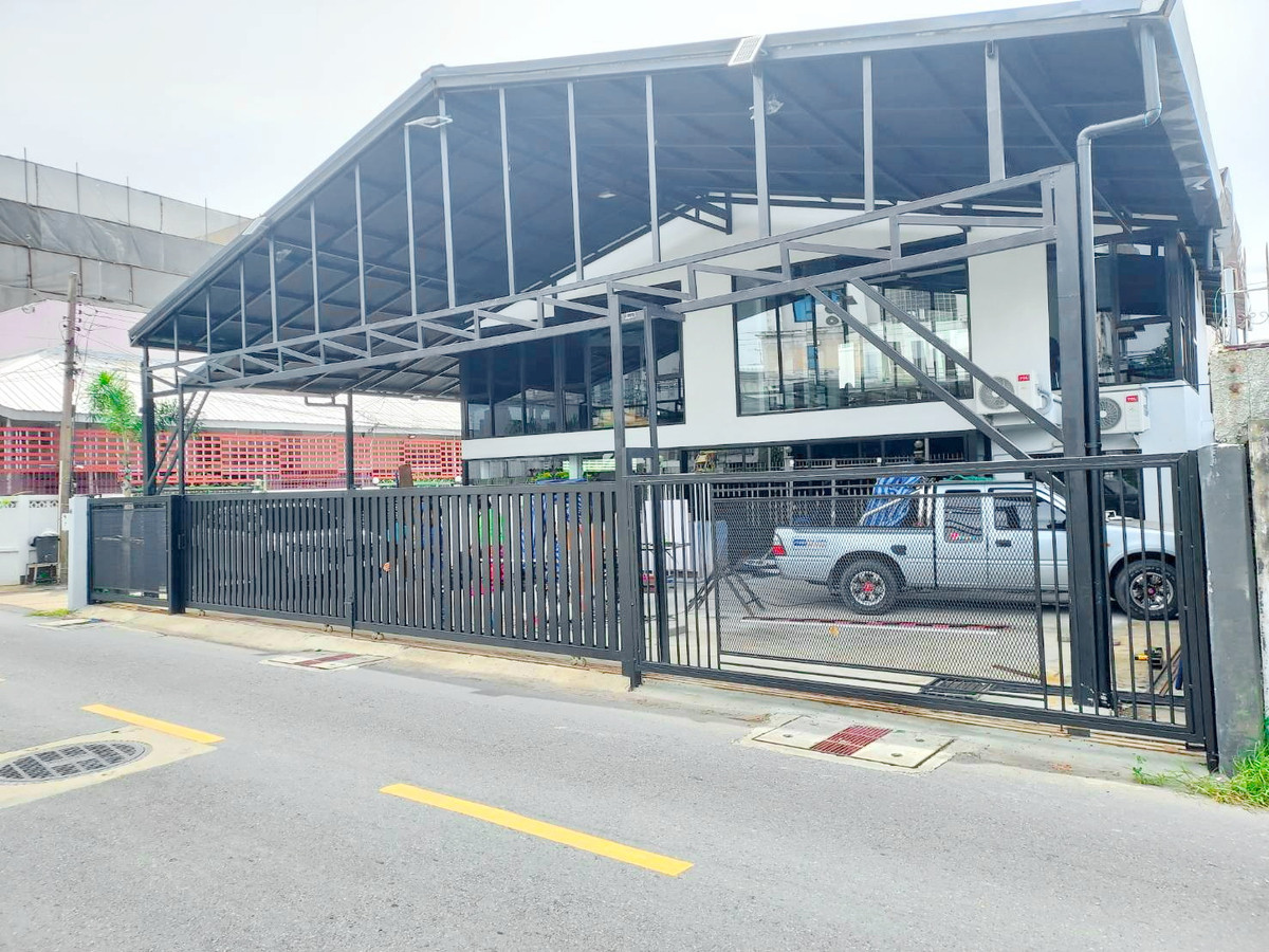 For RentOfficeChokchai 4, Ladprao 71, Ladprao 48, : HK0658♛Office building for rent, 4 bathrooms⚝Ratchada-Lat Phrao♜MRT Chok Chai 4∞099-5919653,065-9423251▚Line@sureresidence