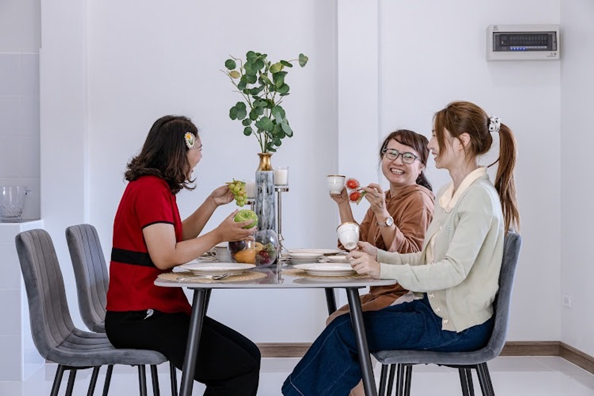 ขายบ้านเชียงราย : ✈️ ด่วน! ขายบ้านเดี่ยวพร้อมอยู่เชียงราย (โซนบ้านดู่) ดีไซน์มินิมอล พื้นที่กว้าง 88.6 ตร.ว. ใกล้สนามบินแม่ฟ้าหลวงเพียง 5 นาที! 🏡