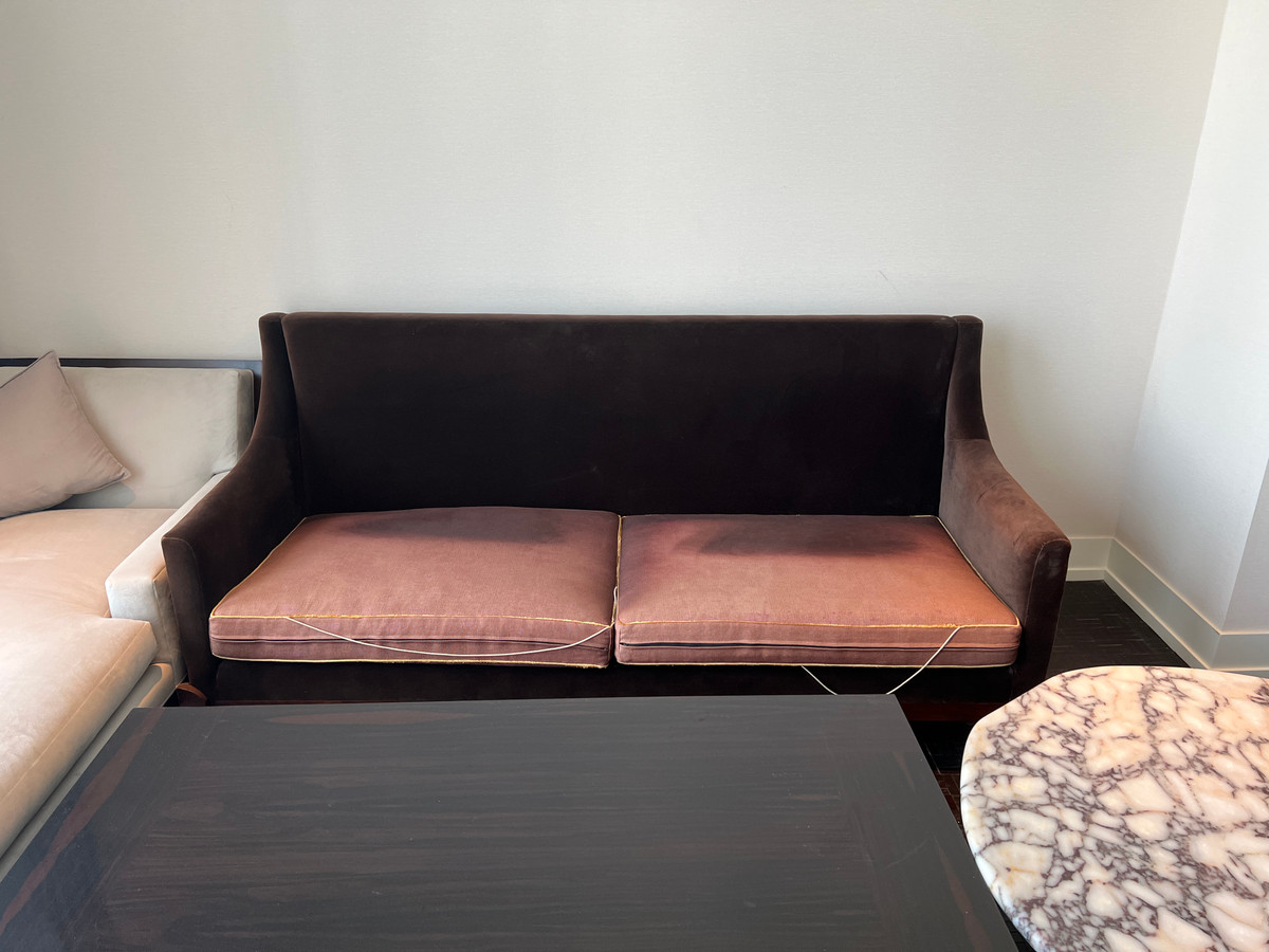 ขายคอนโดสาทร นราธิวาส : 🚨🔥 ขายด่วน | Ritz-Carlton Residences | 3 นอน | 211 ตร.ม. | ชั้น 28 | 65 ล้าน ALL-IN ⚡ ไม่มีค่าโอน ⚡ ไม่มีภาษี ⚡ ไม่มีค่าใช้จ่ายเพิ่ม | ~308K/ตร.ม. เทียบตลาด 440K/ตร.ม. 💰 ต่ำกว่าตลาด 30% 🏙️