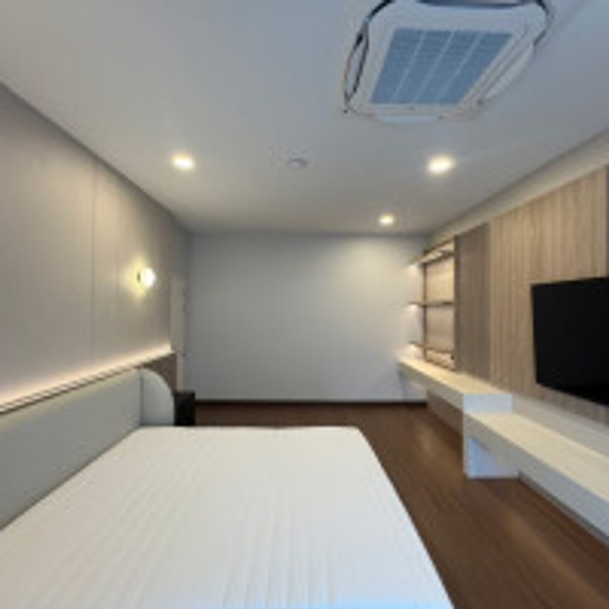 ให้เช่าบ้านบางนา แบริ่ง ลาซาล : ขายบ้านหรู THE CITY บางนา กม.7 หลังใหญ่ 326 ตร.ม. 4 นอน 5 น้ำ ทิศเหนือไม่ร้อน เฟอร์ฯ+เครื่องใช้ไฟฟ้าครบ ทำเลดีที่สุดหลัง Mega Bangna สังคมคุณภาพระดับพรีเมียม  .