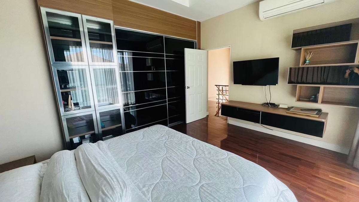 ขายบ้านเกษตร นวมินทร์ ลาดปลาเค้า : หมู่บ้านคูณสุขวิลล่า นวมินทร์ / 4 ห้องนอน (ขาย), Koonsuk Villa Nawamin / 4 Bedrooms (FOR SALE) MNT061