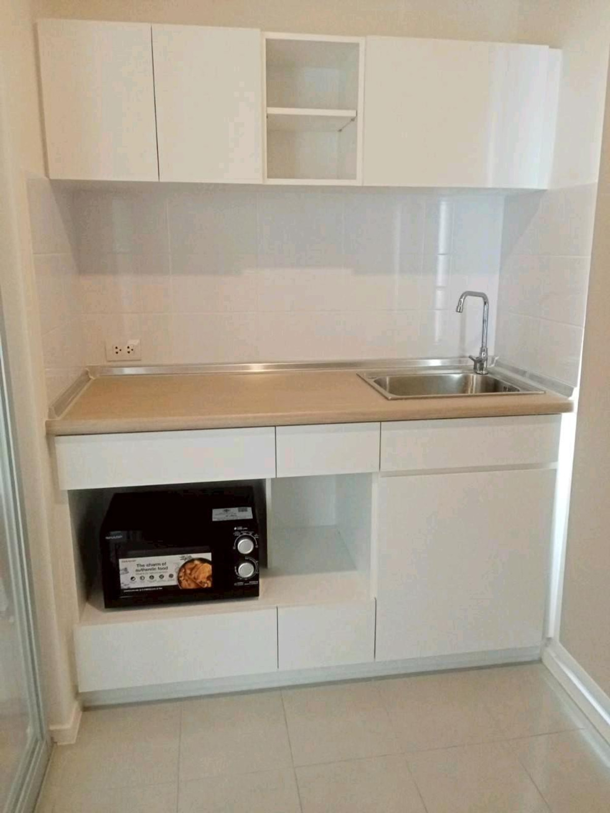 For RentCondoOnnut, Udomsuk : Condo for rent Lumpini Ville Sukhumvit 101/1 - Punnawithi with common areas.