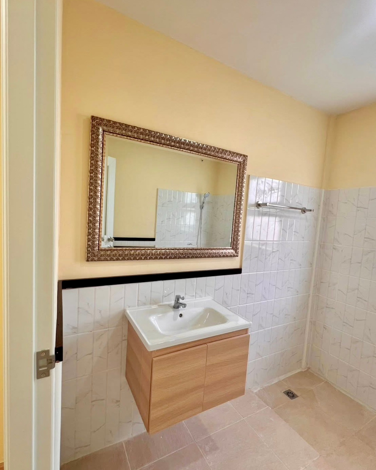 For SaleTownhomeRama5, Ratchapruek, Bangkruai : Nontiwa Garden / 4 Bedrooms (For Sale), Nontiwa Garden / 4 Bedrooms (FOR SALE) BNS033