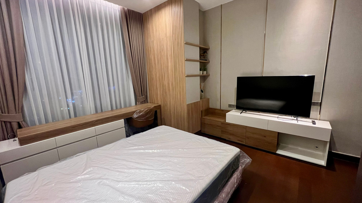ให้เช่าคอนโดนานา : ให้เช่า Q1 Sukhumvit ราคา 110,000 บาท [MKr260339]