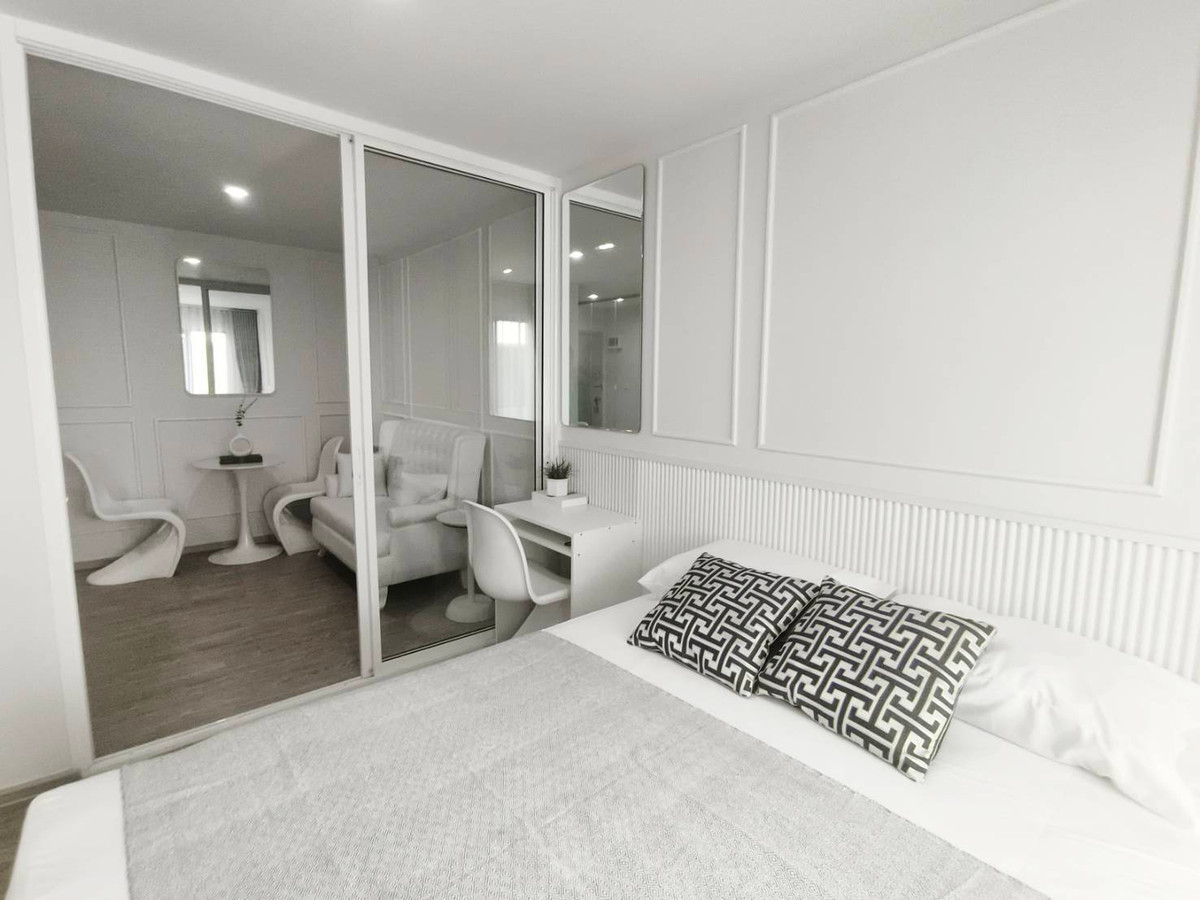 ให้เช่าคอนโดรามคำแหง หัวหมาก : ✨🏙️ เดิน 3 นาทีถึง ARL หัวหมาก | วิวสระน้ำ เฟอร์ครบ | RYE Huamak 🚆💦