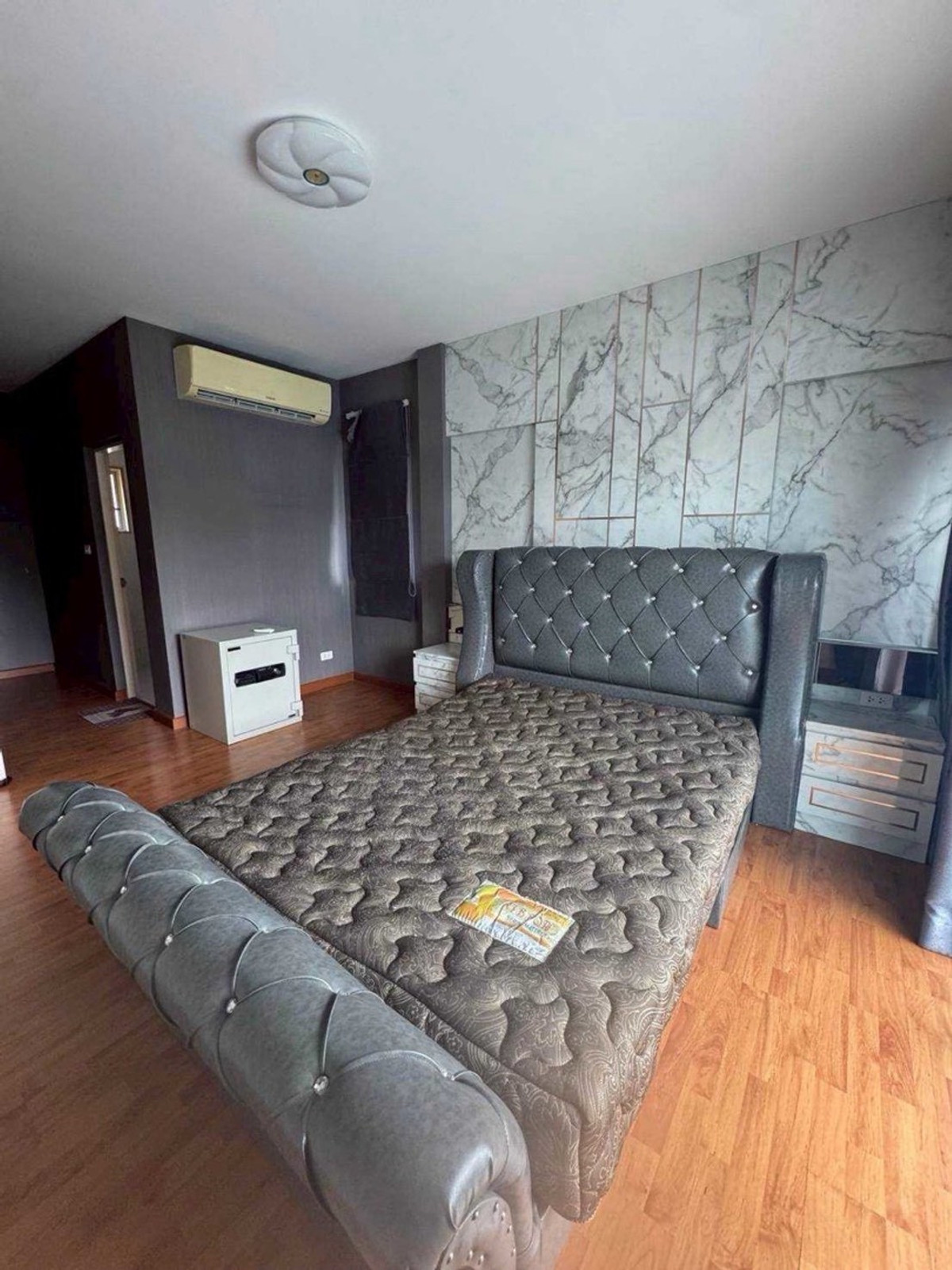 ให้เช่าบ้านนวมินทร์ รามอินทรา : ให้เช่าบ้านเดี่ยว หมู่บ้านคาซ่าวิลล์ วัชรพล ชั้นล่างมีห้องสำหรับผู้สูงอายุ ตอบโจทย์ครอบครัวที่มีผู้สูงอายุ (N.2047)