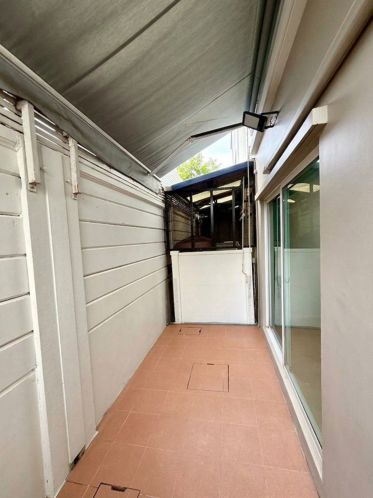 ให้เช่าทาวน์โฮมอ่อนนุช อุดมสุข : ให้เช่าทาวน์โฮม 3 ชั้นโซนอ่อนนุช ใกล้ BTS อ่อนนุช 