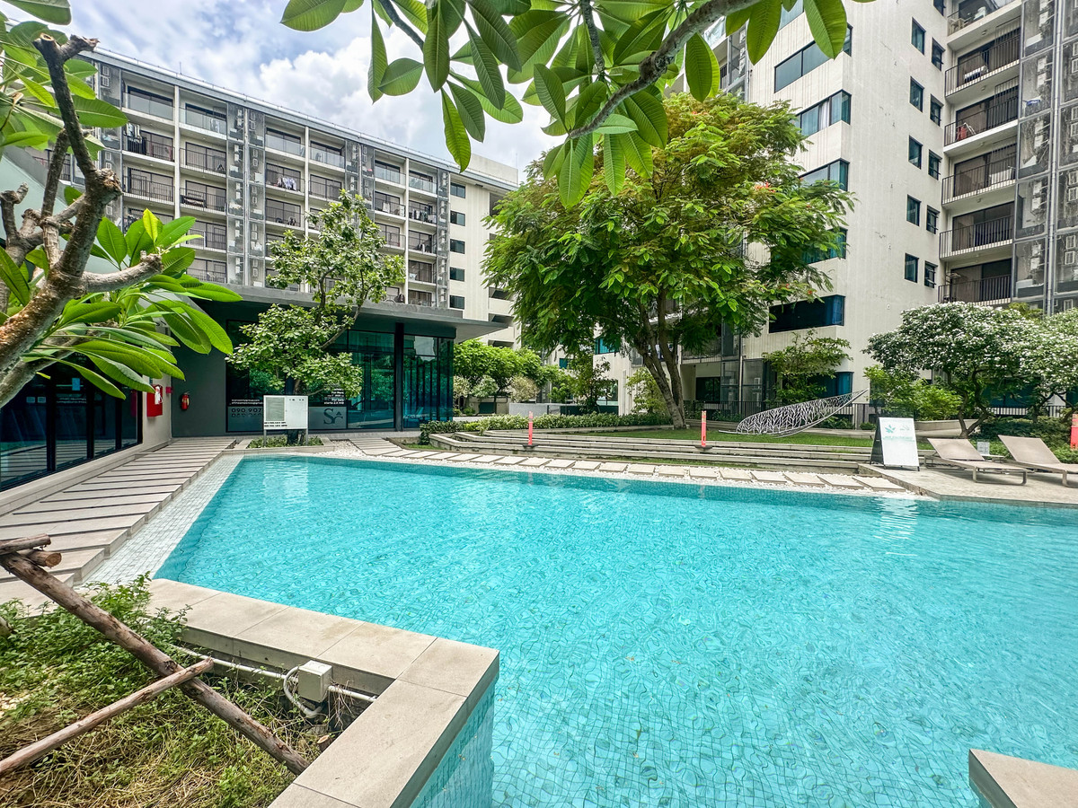 ให้เช่าคอนโดสาทร นราธิวาส : 🏡 ปล่อยเช่า Blossom Condo Sathorn–Charoenrat (ย่านสาทร)
