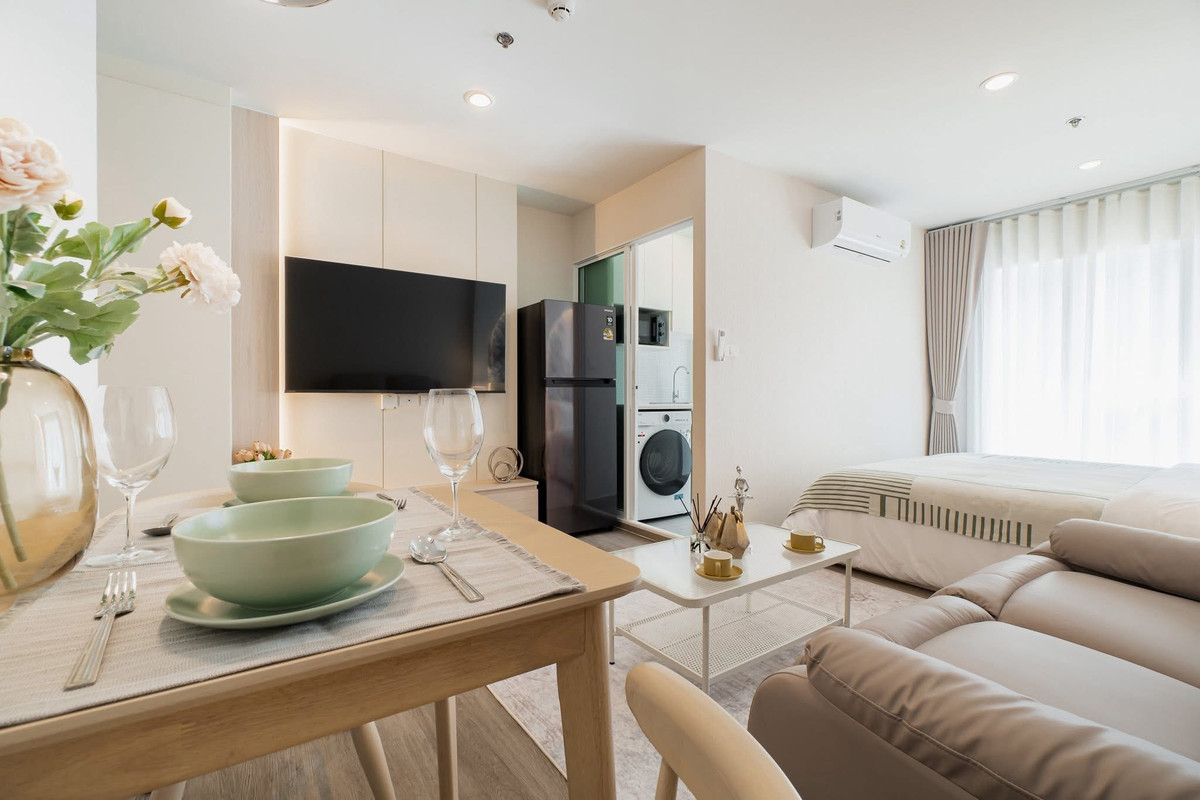 ให้เช่าคอนโดบางนา แบริ่ง ลาซาล : คอนโดใหม่ ชั้น 6 พร้อมเฟอร์นิเจอร์ ตกแต่งสวยงาม ให้เช่า ย่านบางนา ใกล้มหาวิทยาลัยเซาธ์อีสท์บางกอก เพียง 350 เมตร