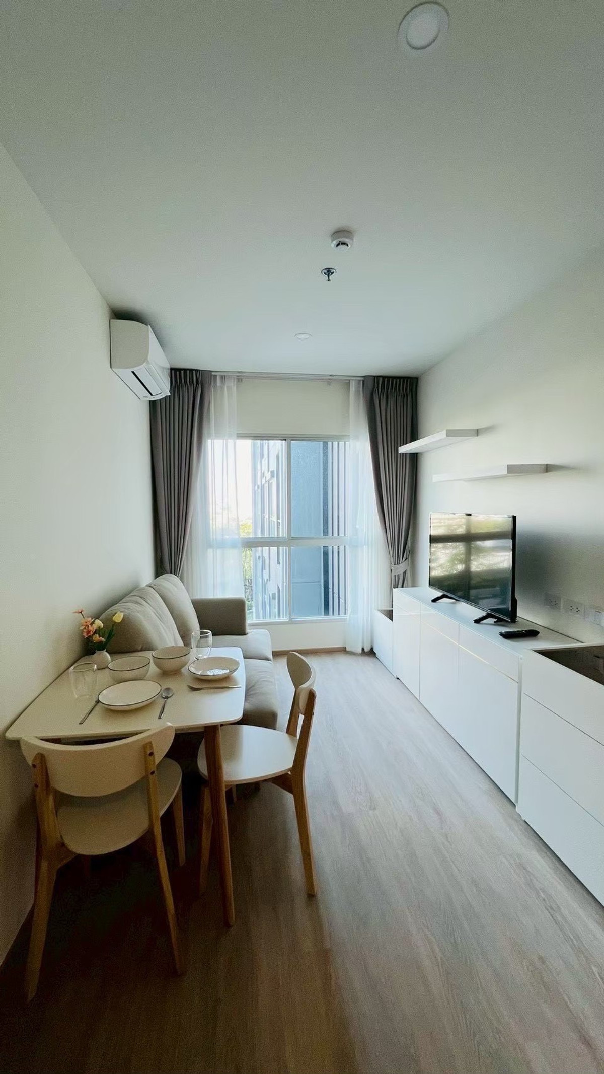 ให้เช่าคอนโดแจ้งวัฒนะ เมืองทอง : E270 🎉300369 ให้เช่าคอนโด Lumpini Place Chaengwattana-Pakkret Station