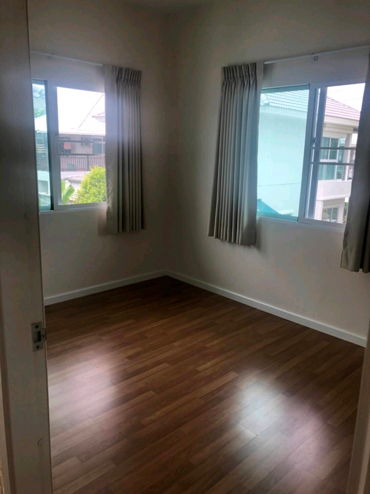 For RentHouseNonthaburi, Bang Yai, Bangbuathong : For rent Perfect Park Bang Bua Thong