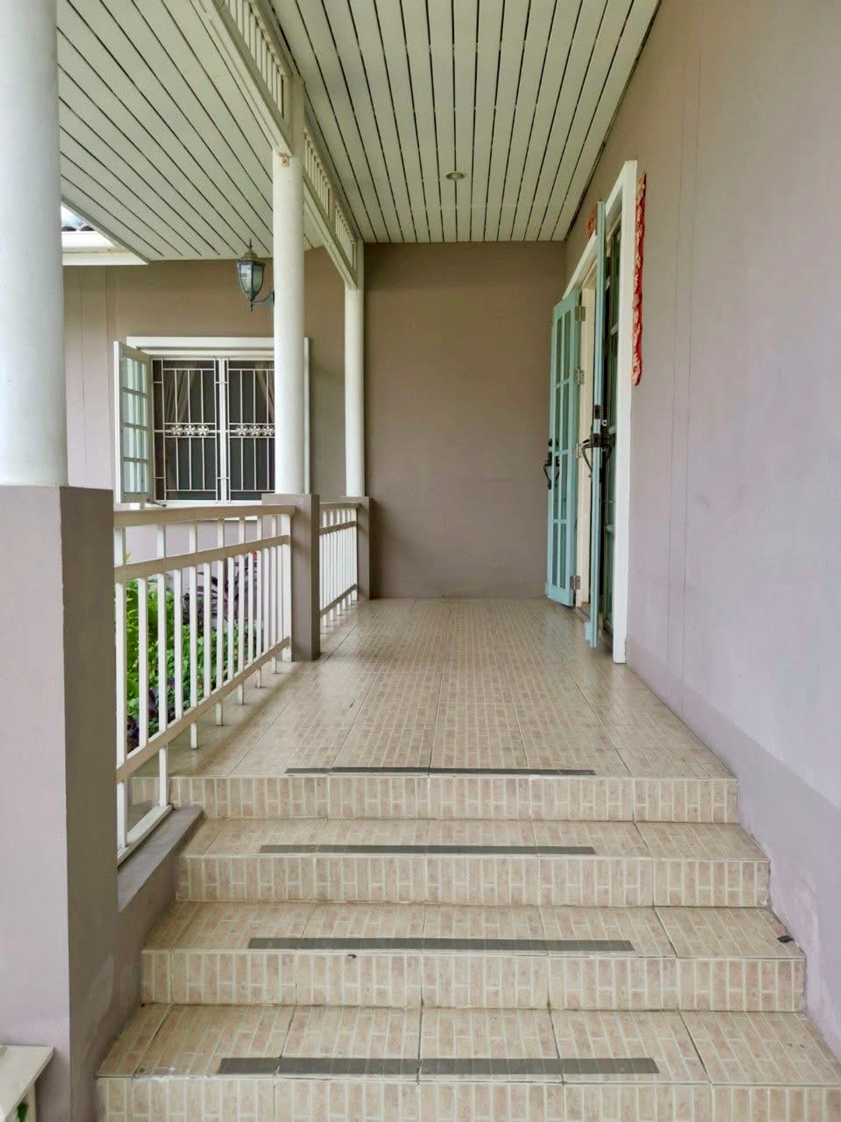 For SaleHouseOnnut, Udomsuk : Muangthong Village 4 Sukhumvit 101 / 4 Bedrooms (For Sale), Muangthong Village 4 Sukhumvit 101 / 4 Bedrooms (FOR SALE) GNG054