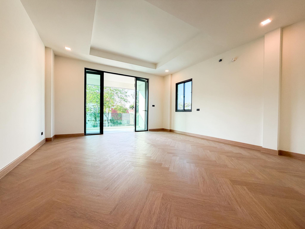 For SaleHousePinklao, Charansanitwong : Laddarom Pinklao / 4 bedrooms (for sale), Laddarom Pinklao / 4 Bedrooms (FOR SALE) AOM101