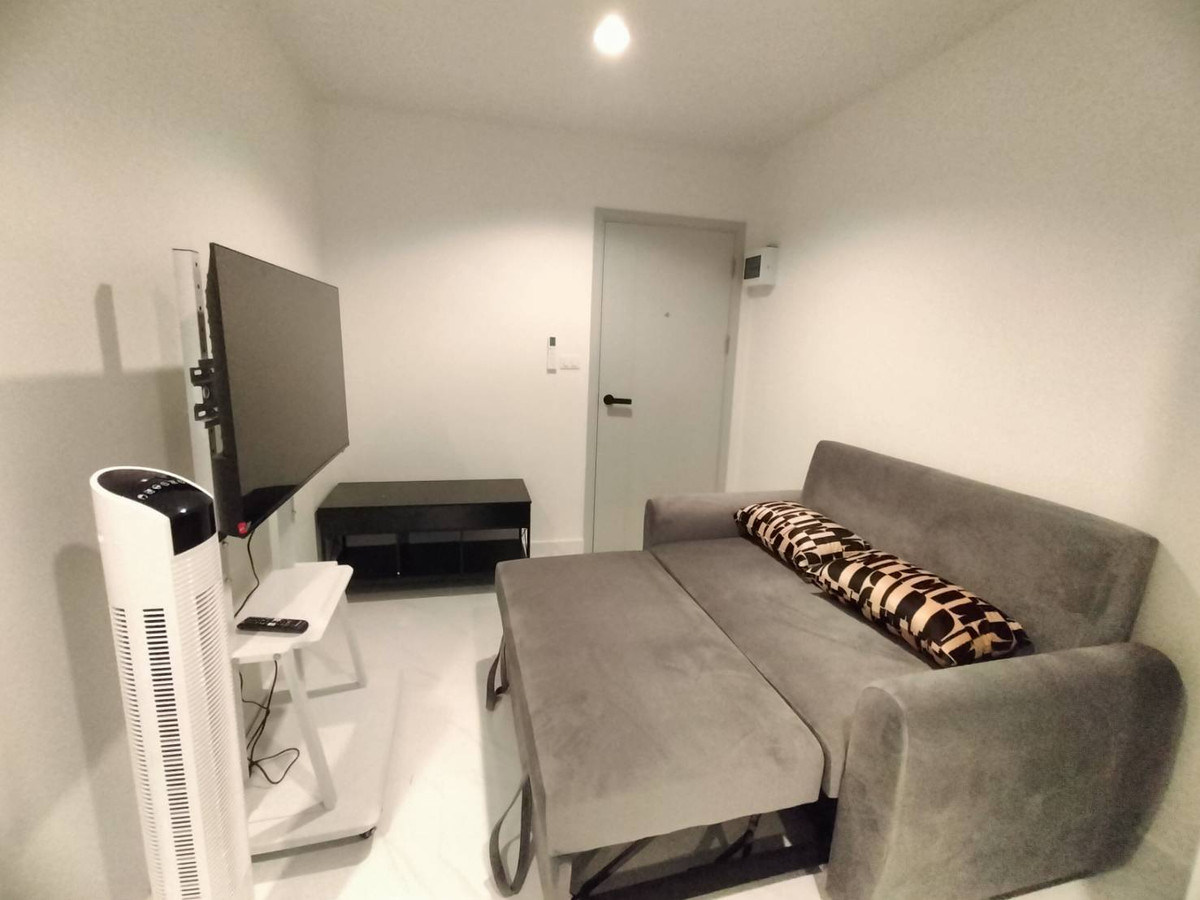 ให้เช่าคอนโดบางนา แบริ่ง ลาซาล : มี sofa bed ให้ เช่า 1 ห้องนอน 1 ห้องน้ำ รีเจ้นท์ โฮม บางนา (โครงการใหม่)