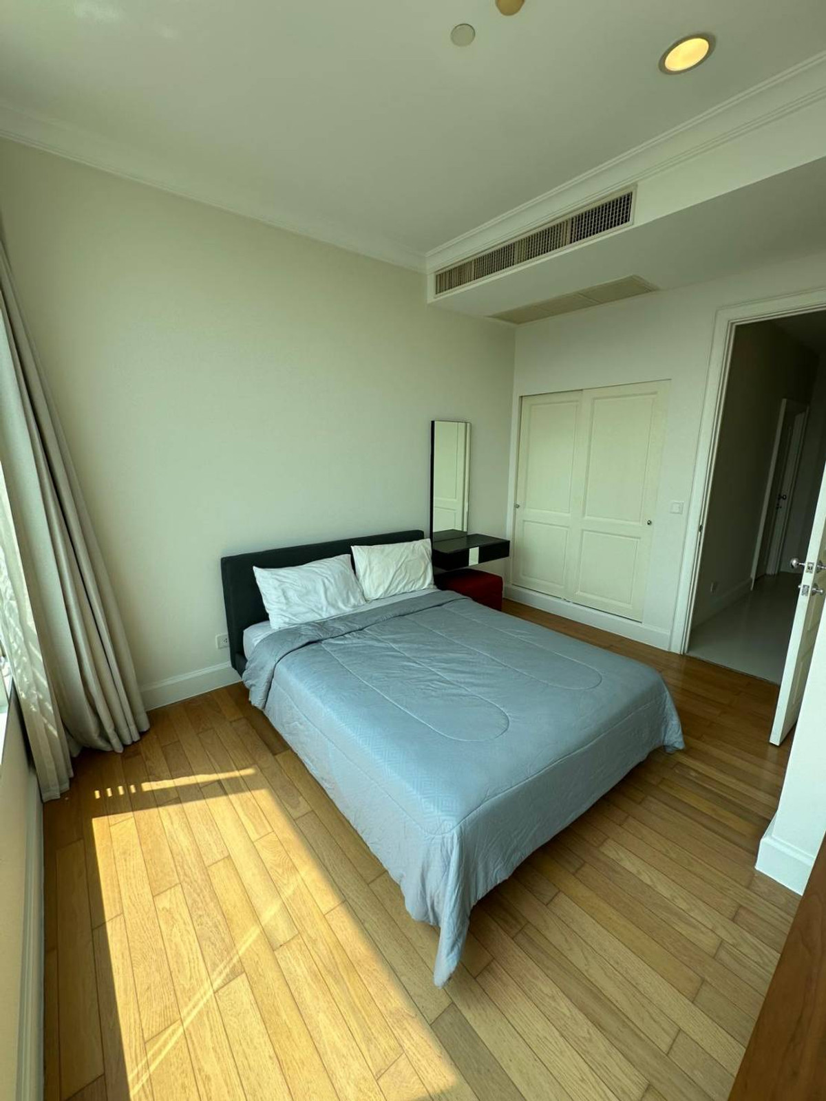 For RentCondoSukhumvit, Asoke, Thonglor : For rent: 2 bedrooms, 2 bathrooms, Royce Private Residence | Royce Private Residences