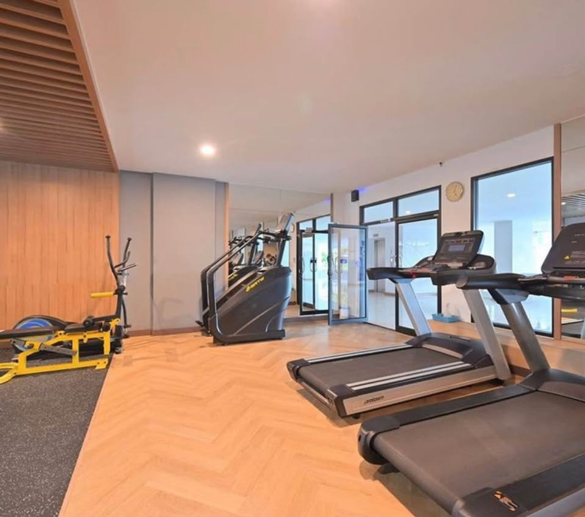 For RentCondoSukhumvit, Asoke, Thonglor : For rent Rare large unit in Sukhumvit at Ds Tower 2