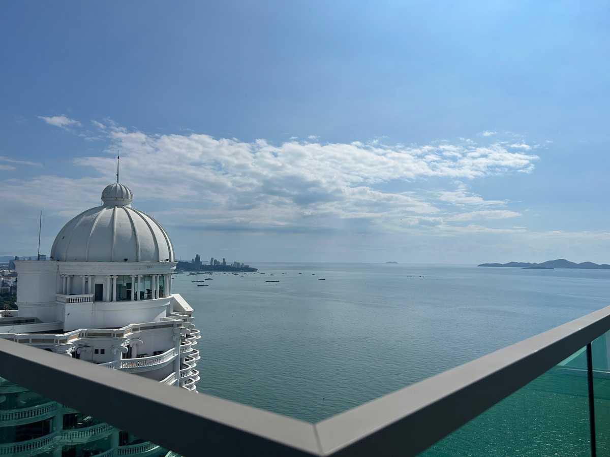 For SaleCondoPattaya, Bangsaen, Chonburi : 97604 - Condo for sale, Wong-at Tower Project.