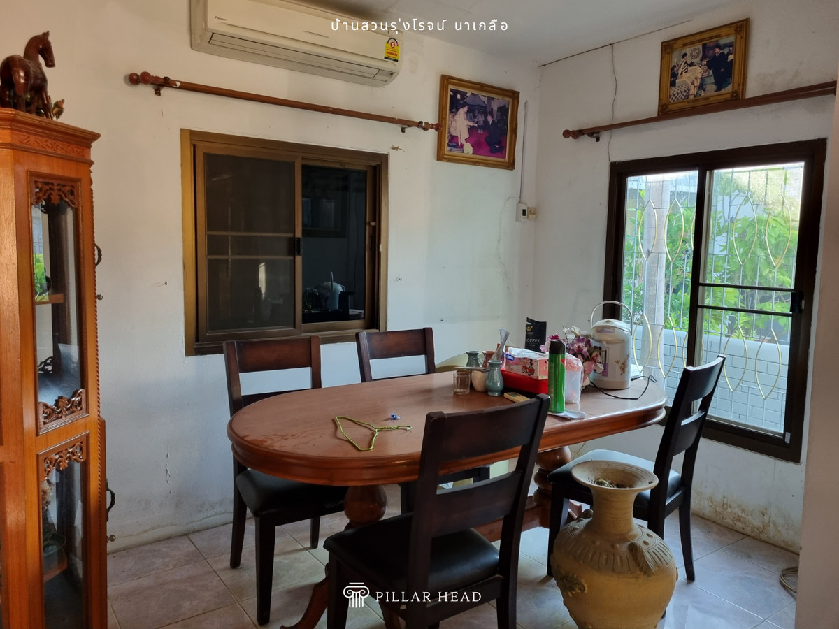 ขายบ้านพัทยา บางแสน ชลบุรี สัตหีบ : ขายด่วน! บ้านเดี่ยว 2 ชั้น ในโครงการบ้านสวนรุ่งโรจน์ นาเกลือ