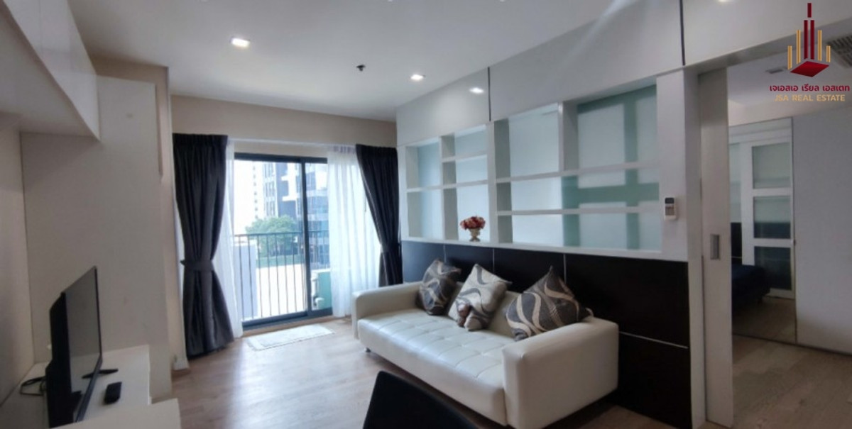 For SaleCondoSukhumvit, Asoke, Thonglor : ✨ For Sale: Noble Remix Condo ✨ 💰 Only 5,000,000 THB