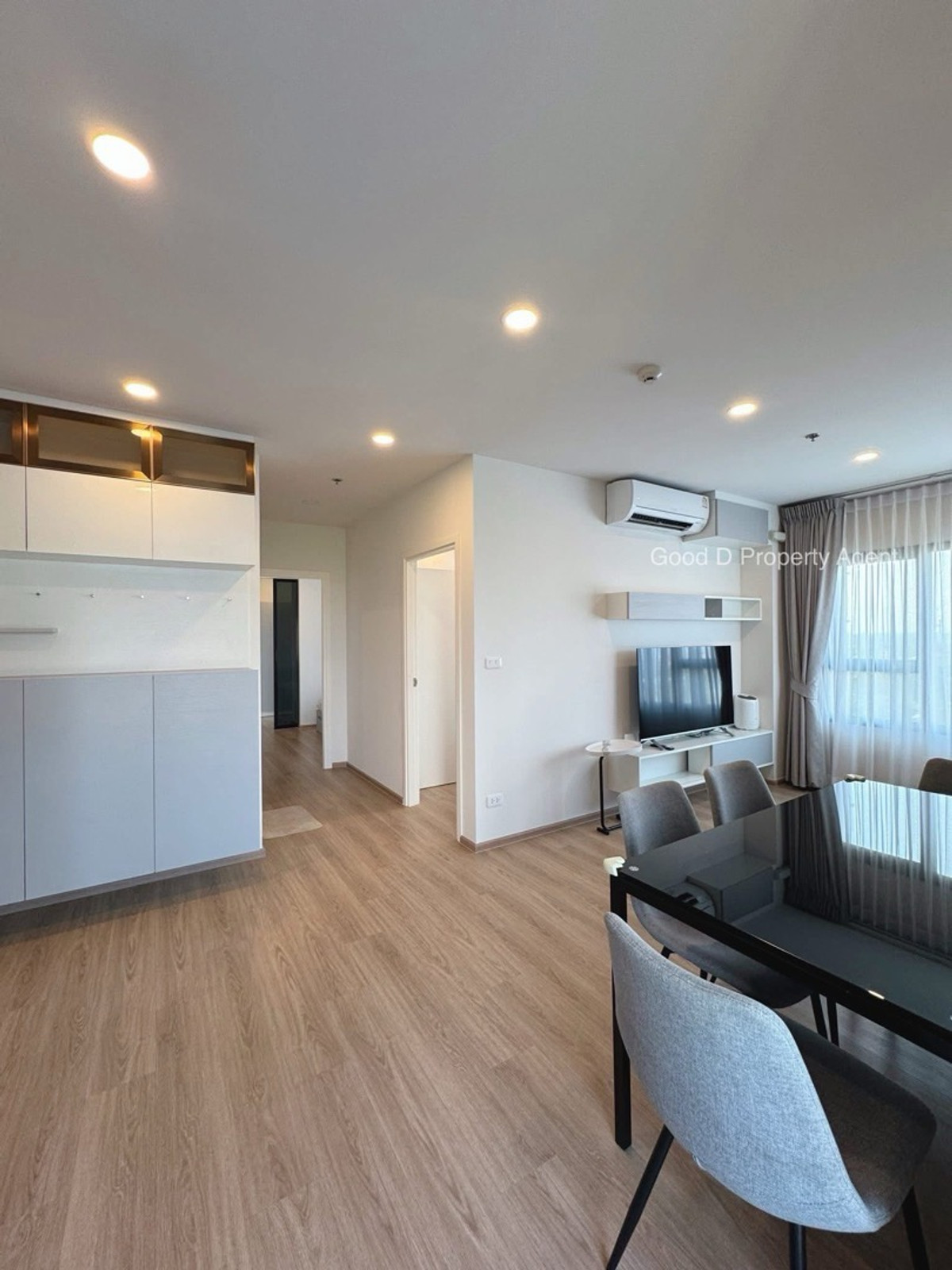 For RentCondoKorat Nakhon Ratchasima : Condo for rent, 2 bedrooms Essence Korat