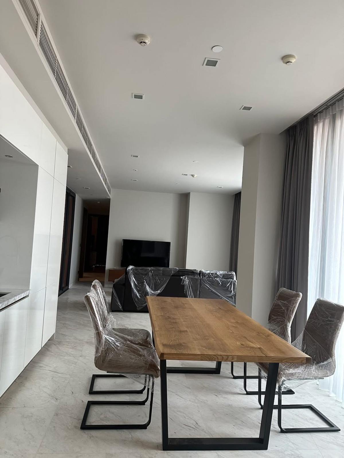 CondoSukhumvit, Asoke, Thonglor : 🏢 LV-C690072 for sale/rent The Monument Thonglor, Ultra Luxury condo in the heart of Thonglor, ready to move in.