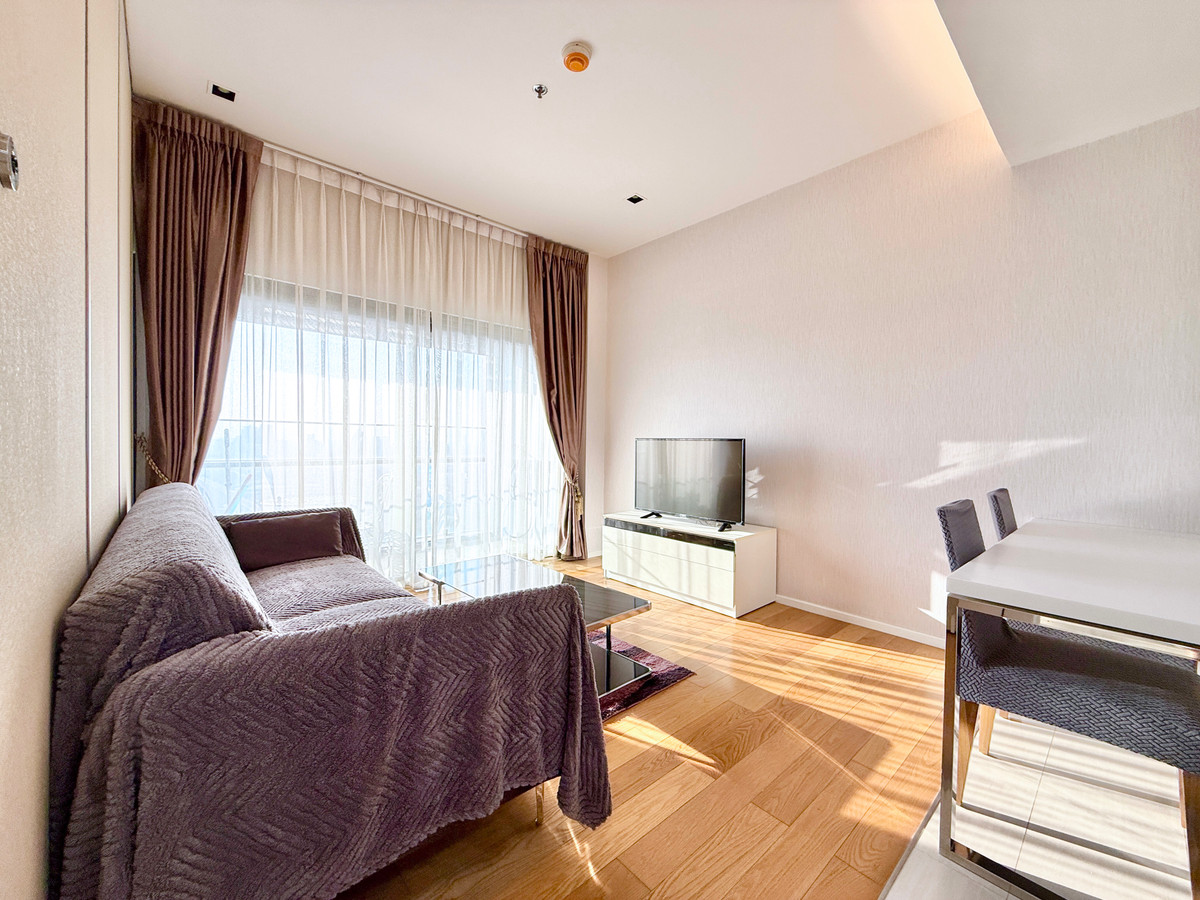 ให้เช่าคอนโดพระราม 9 เพชรบุรีตัดใหม่ RCA : 🚀 Circle 2 Prototype - 48ตรม. 1นอน1น้ำ ชั้นสูง พร้อมอยู่ 092-545-6151 (ทีม) 