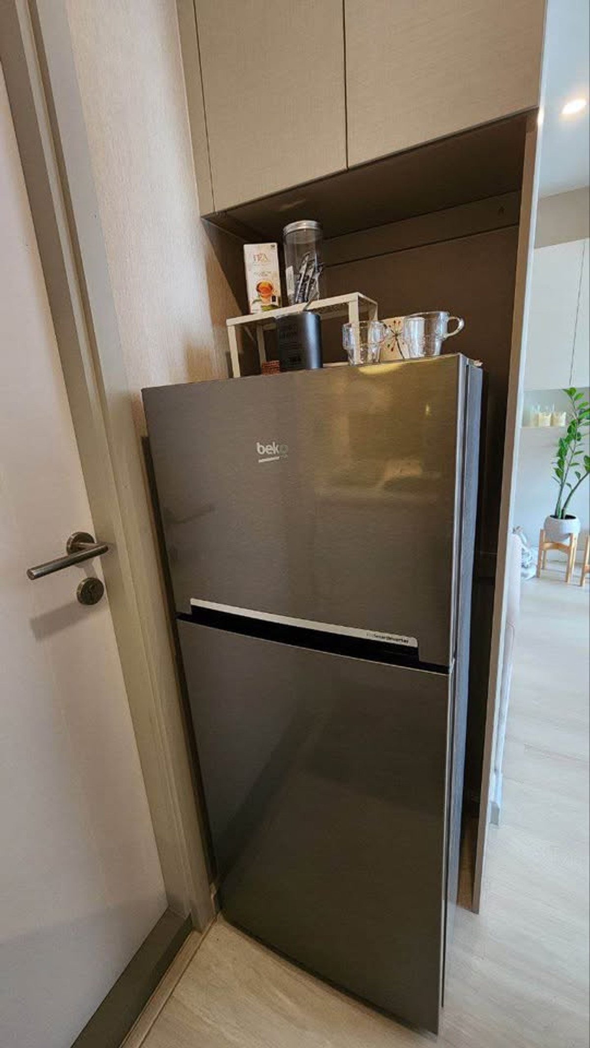 For RentCondoSathorn, Narathiwat : ⭐️ Knightsbridge Prime Sathorn ⭐️ 1 bedroom, 1 bathroom, beautiful room, fully furnished with electrical appliances.