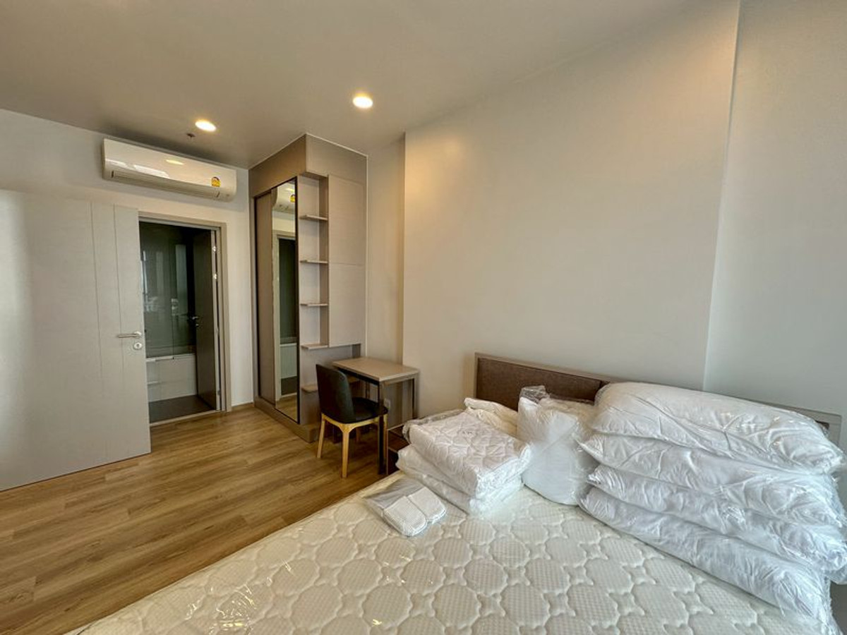 ให้เช่าคอนโดสุขุมวิท อโศก ทองหล่อ : Oka Haus Rama 4 Condo ห้องสวย วิวโล่ง ห้องใหม่ ว่างพร้อมให้เช่า