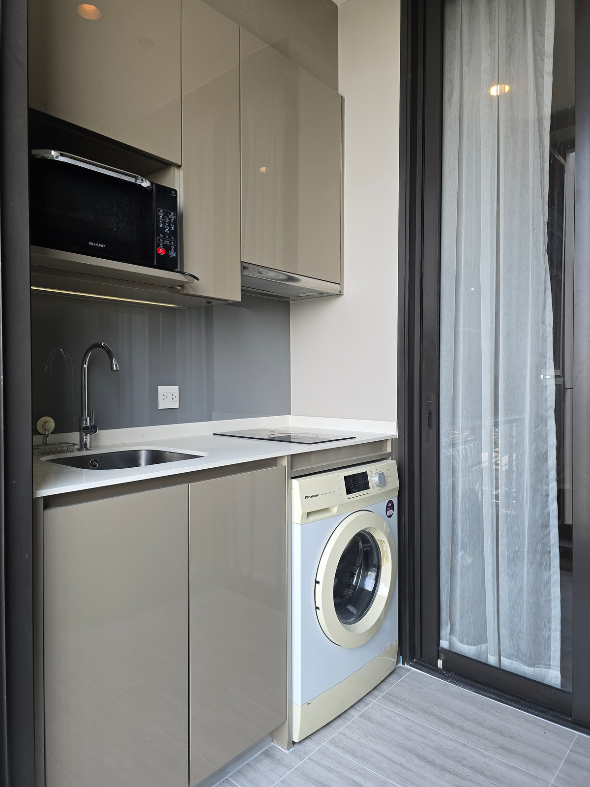 For RentCondoOnnut, Udomsuk : For rent: Whizdom Essence