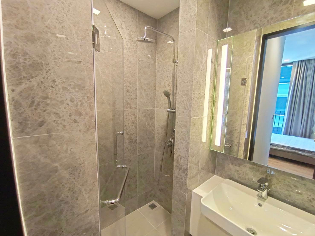 For RentCondoAri,Anusaowaree : [Owner Post] Noble Around Ari for rent, high floor, beautiful view, fully furnished room with Smart Home system | near BTS Ari, only 90 m.! Rare Item level condo in the heart of Ari, answering the needs of city life who fall in love with the charm of this