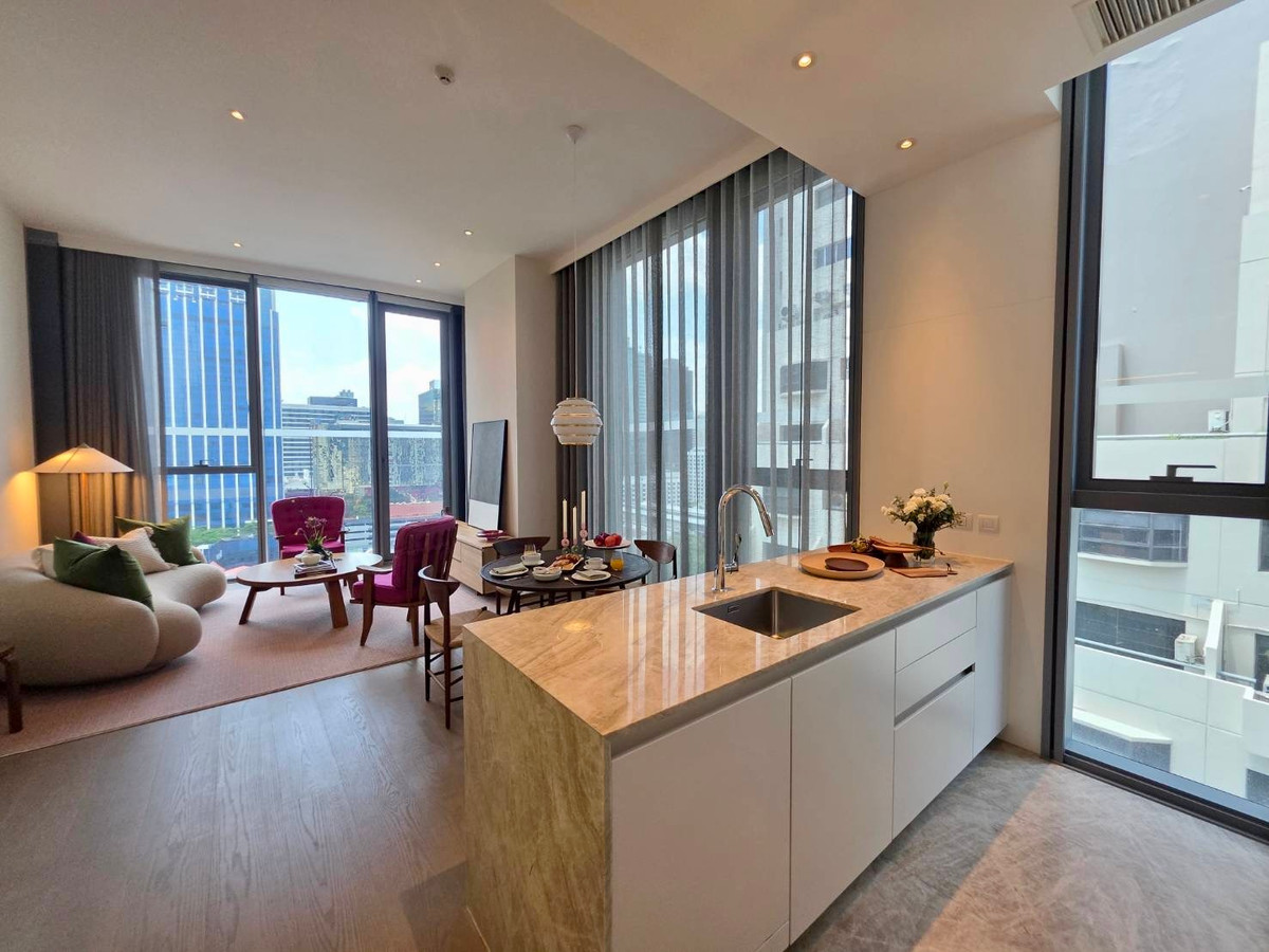 For SaleCondoWitthayu, Chidlom, Langsuan, Ploenchit : Scope Langsuan: 1bed 1bath + powder room 84.8 sqm. 45,500,000 Brand new Fully Furnished Am: 06561999198