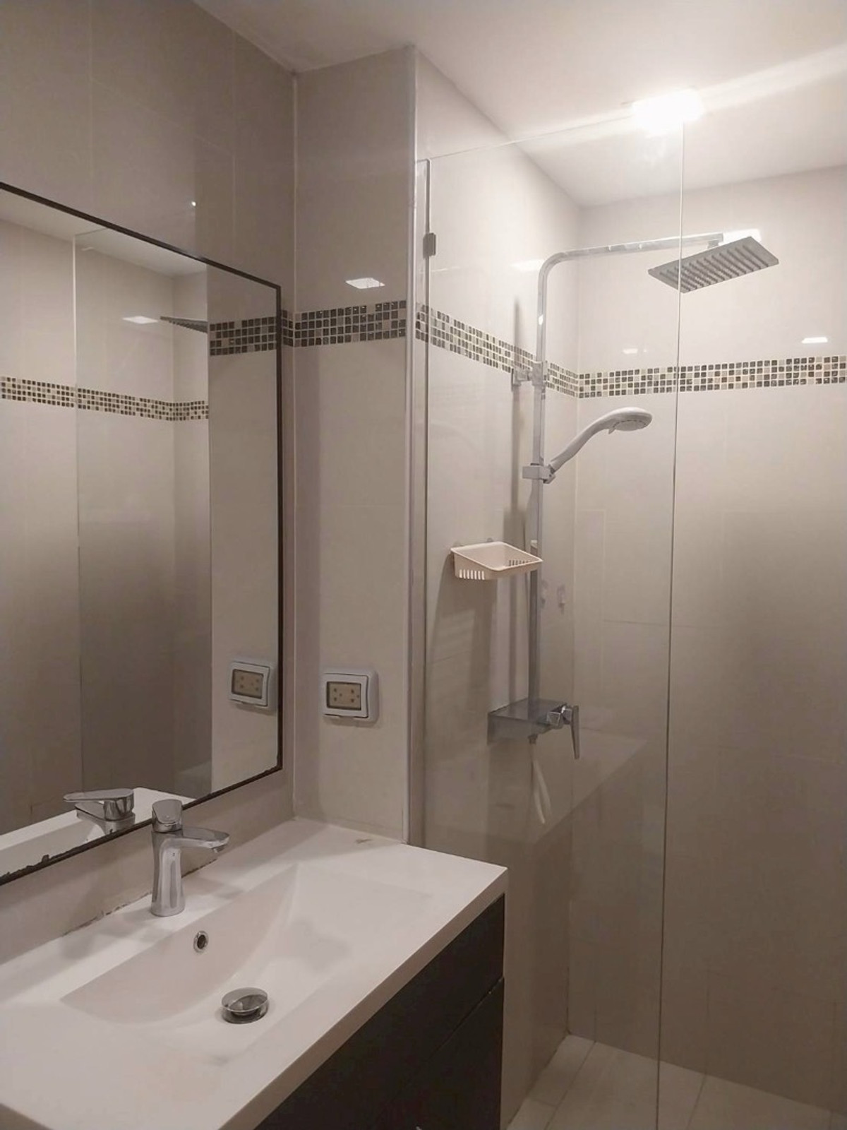 For SaleCondoPattaya, Bangsaen, Chonburi : Condo for sale Pattaya Jomtien Laguna Beach Resort 3 Maldives Laguna Beach Resort 3 MaldivesStudio room, 1 bathroom Poolview