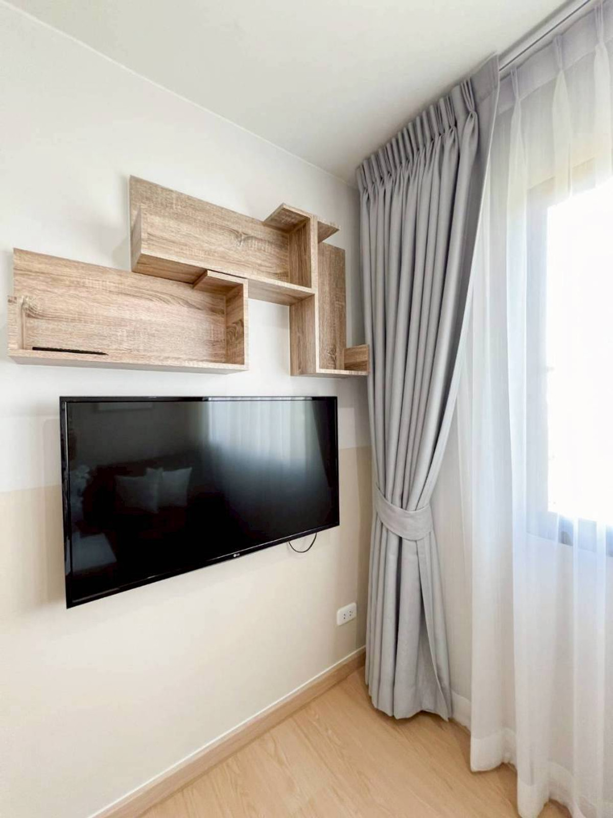 ให้เช่าคอนโดบางนา แบริ่ง ลาซาล : 🏡 ให้เช่าคอนโด บี-ลอฟท์ สุขุมวิท 109