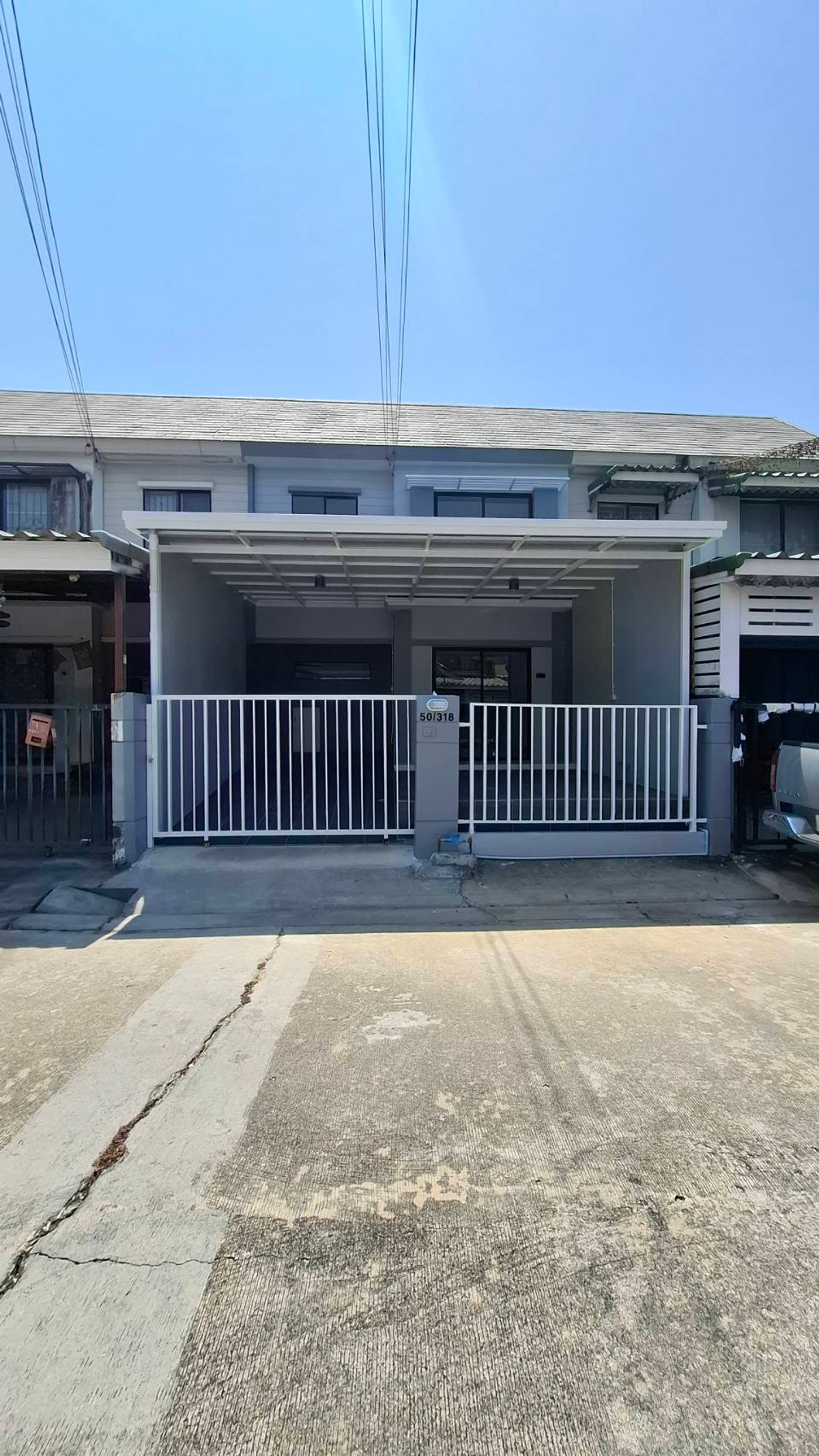 ขายทาวน์โฮมลาดกระบัง สุวรรณภูมิ : บ้านพฤกษา 58/1 ลาดกระบัง-สุวรรณภูมิ 3นอน 2น้ำ