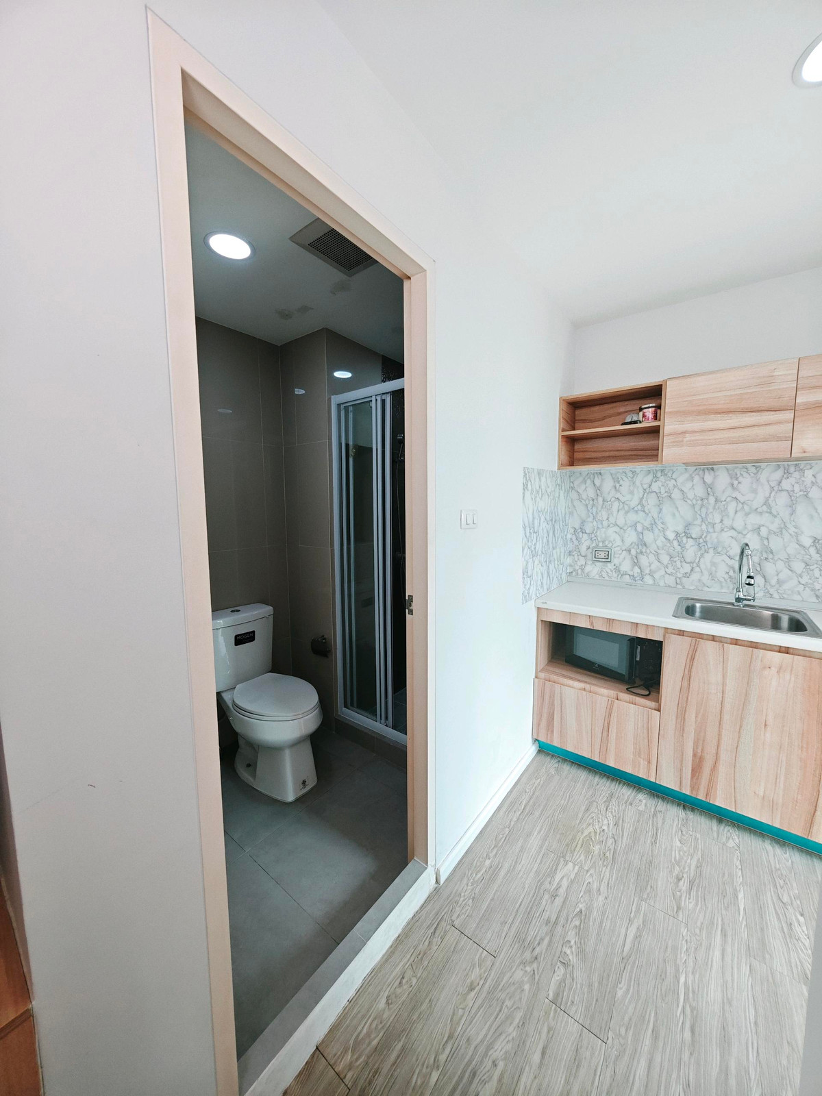 ให้เช่าคอนโดวิภาวดี ดอนเมือง หลักสี่ : Happy Condo The Terminal สรงประภา ใกล้สนามบินดอนเมือง