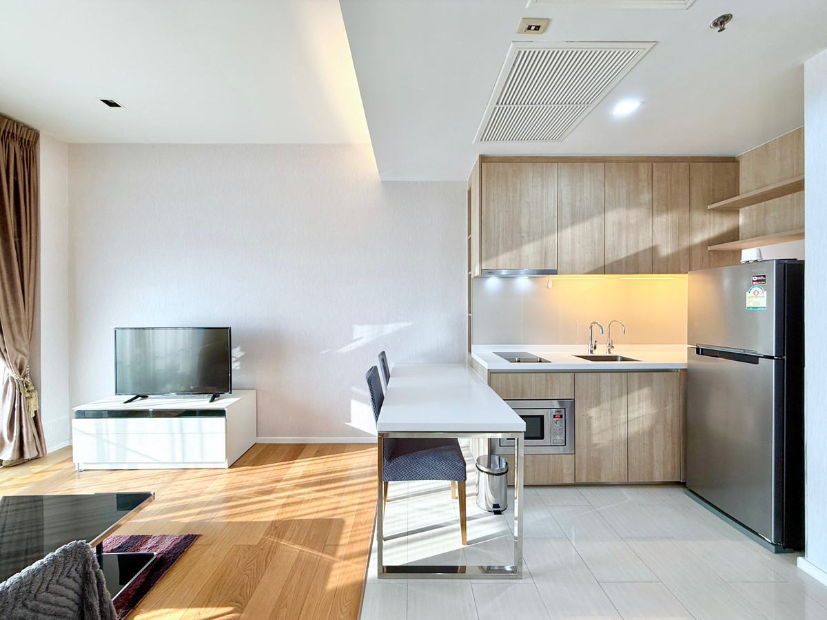 ให้เช่าคอนโดพระราม 9 เพชรบุรีตัดใหม่ RCA : 🚀 Circle 2 Prototype - 48ตรม. 1นอน1น้ำ ชั้นสูง พร้อมอยู่ 092-545-6151 (ทีม) 