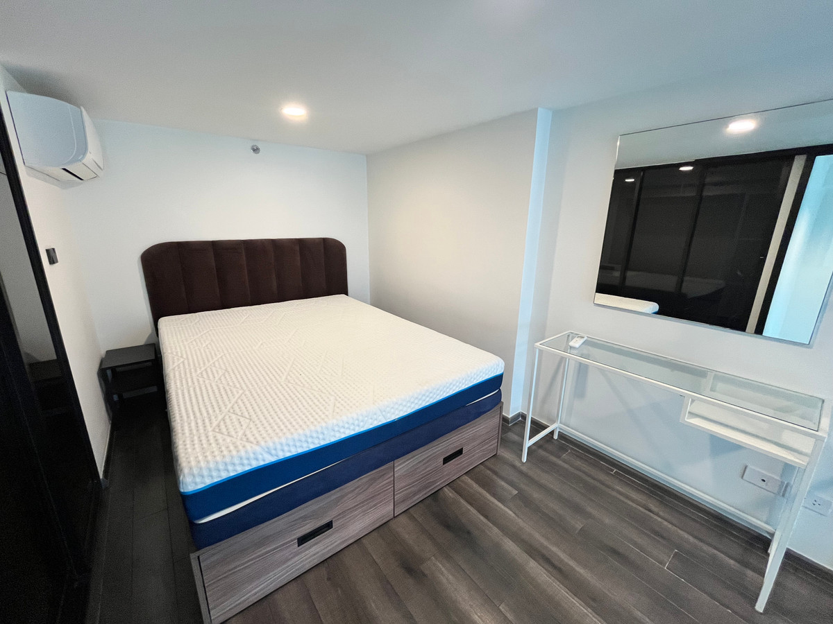 ขายคอนโดพระราม 9 เพชรบุรีตัดใหม่ RCA : KnightsBridge Space Rama 9 / Duplex 1 Bedroom (FOR SALE), ไนท์บริดจ์ สเปซ พระราม 9 / ดูเพล็กซ์ 1 ห้องนอน (ขาย) TARN310